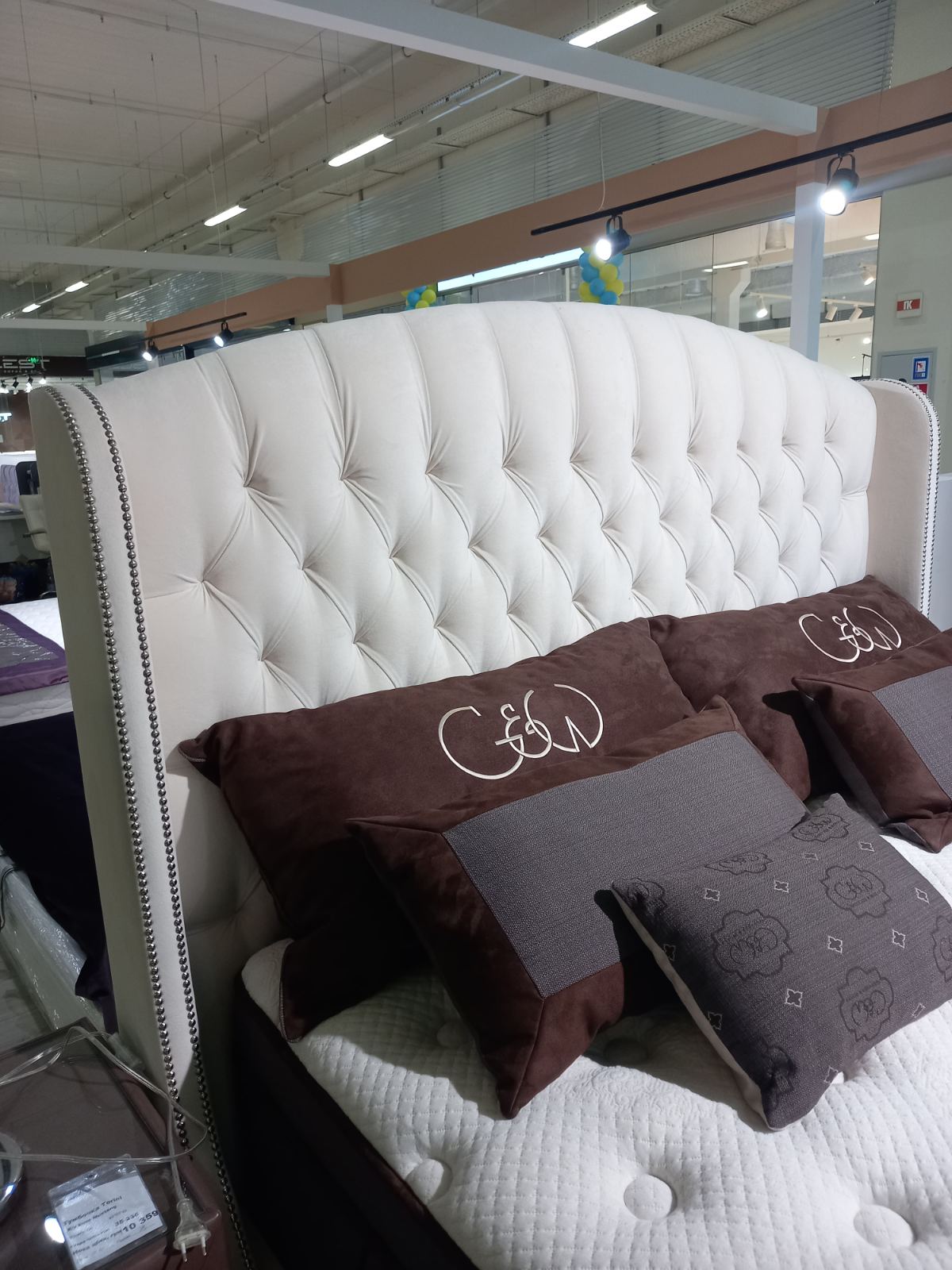 Rachel New - Фото 3